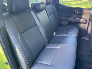 รถยนต์มือสอง ปี 2022 โตโยต้า คอมมาร์ด โปร ดับเบิ้ลแค็บ ขับเคลื่อน 4 ล้อ พวงมาลัยซ้าย/ขวา - Product Image 5