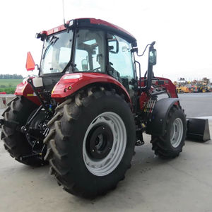2024 pour Case IH Farmall 110C Shuttle Cab Tracteur Chauffé AC et Radio Équipé - Product Image 4