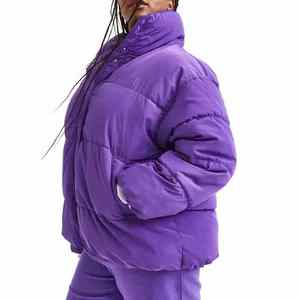 Blouson matelassé en coton de haute qualité pour femme avec logo personnalisé 2025, taille plus, imperméable, écologique, haut court à bulles, design unique, rapide - Product Image 6