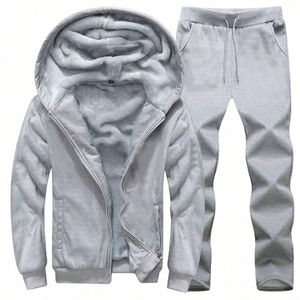 Conjunto Deportivo de Lujo para Hombre, Sudadera con Capucha y Pantalones de Chándal de Algodón y Felpa, Conjunto Deportivo Personalizado para Hombre - Product Image 1