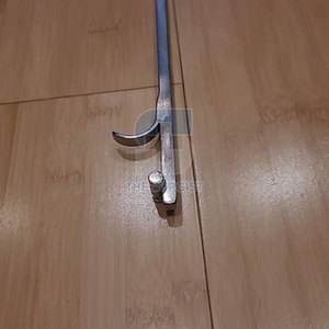 Retractor Charnley, Instrumento Quirúrgico Profesional de Acero Inoxidable para Cirugía de Reemplazo de Cadera, Reutilizable - Product Image 5