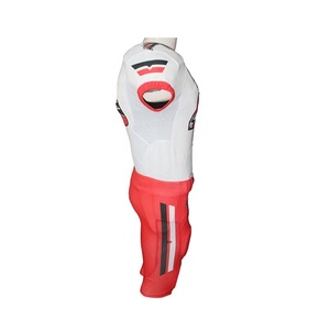 Ensemble de maillots de football américain sublimés à manches courtes respirants personnalisés en gros - Product Image 4