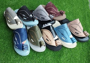 Vente en gros de chaussures arabes pour hommes chaussures d'usine de haute qualité en cuir PU semelle en caoutchouc sandales saoudiennes pantoufles arabes tenue décontractée - Product Image 4