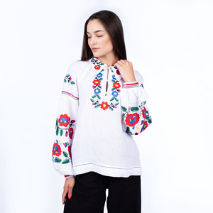 Chemisiers de paysans ukrainiens brodés à la main pour femmes, vêtements et hauts musulmans traditionnels - Product Image 2