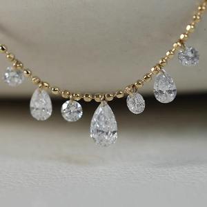 Collar de Diamantes de Lujo de Fabricación India, Joyería de Inspiración Antigua para Bodas o Fiestas, Disponible para la Venta - Product Image 3