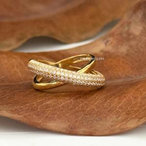 Bague de mariage en or massif Cris Cross Overlap 14K. - Product Image 2