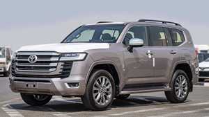 Land Cruiser 300 VXR 3.3D Edición XTREME SUV con Bajo Kilometraje - Product Image 3