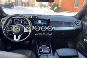 Mercedes Benz GLB 180 limpio y disponible para la venta - Product Image 5