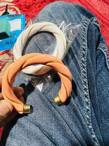 Hot Selling Customized Transparent Candy <b>Colour</b> Geometrical Square Shape Thick <b>Resin</b> Cuff Bangle Fashionable Customized Bangle - Product Image 5