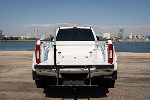 2022 F0rd F-450 Super Duty lariat 4x4 ~ 3,100ไมล์4WD พลัง6.7ลิตร turbodiesel V8, dually Cab - Product Image 3