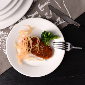 Assiettes en porcelaine blanche de haute qualité avec plusieurs options de taille - Product Image 6