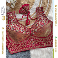 Blouse de mariée en soie Vichitara lourde de style Sabyasachi avec des travaux de broderie et de sequins