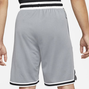 Pantalones cortos de baloncesto transpirables de secado rápido hechos a medida con impresión por sublimación completa con colores personalizados y logotipo de tendencia superior de verano - Product Image 2