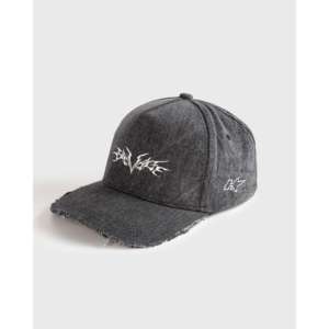 Gorra Unisex de Mezclilla Desgastada con Cierre a Presión, Correa Ajustable y Decoración Bordada, Estilo Casual - Product Image 1