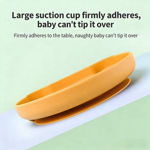 Assiette en silicone en forme d'ours avec ventouse antidérapante, sans BPA, pour l'alimentation et l'apprentissage des tout-petits - Product Image 3