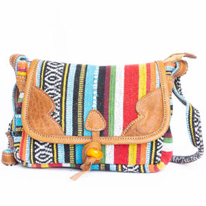 Sac à main portable de luxe pour femme, style vintage bohème, en coton et cuir, avec broderie, confortable et élégant - Product Image 4