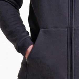 Ensemble de survêtement d'entraînement pour homme en polyester de haute qualité, coupe ajustée, ensemble de sport d'hiver - survêtement uni, jogging pour homme, survêtement d'hiver - Product Image 4