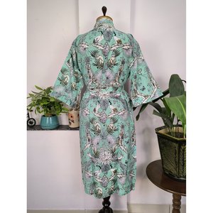 Vestido de Verano Boho de Algodón Puro Estampado a Mano de la India, Túnica de Lujo Verde con Estampado de Mono y Animales de la Selva para Playa o como Cubrebañador - Product Image 6