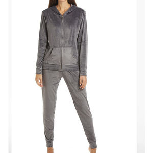 Ensemble survêtement femme en velours, design velours, survêtement deux pièces, veste et pantalon, survêtement en velours de haute qualité pour femme - Product Image 1