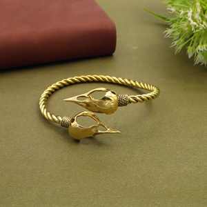 กำไลข้อมือทองเหลืองลายหัวกะโหลก สีทอง สไตล์โบฮีเมียน ปรับขนาดได้ ใช้เป็นเครื่องประดับเด่น - Product Image 1