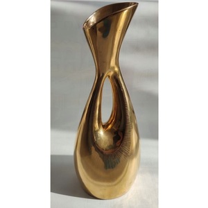 Diseño mejor para la decoración del hogar florero de planta de oro y florero personalizado hecho a mano mejor decoración interior y diseño hecho a mano - Product Image 1