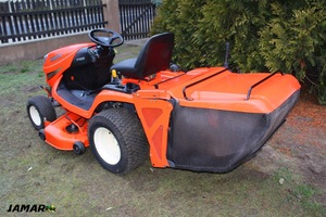 Tondeuse autoportée Kubota à essence avec siège, débroussailleuse pour l'entretien des jardins, fermes et sentiers - Product Image 4