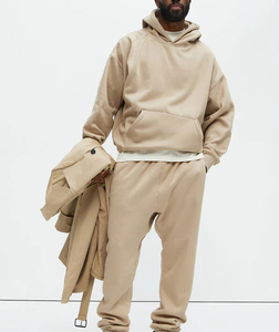 Fabricants de vêtements, survêtement personnalisé avec broderie, ensemble pantalon de survêtement et sweat-shirt pour hommes, prix de gros à faible MOQ - Product Image 3