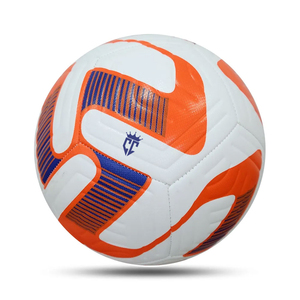 Ballon de football officiel de la taille d'un match avec logo personnalisé de haute qualité Ballon de football pour l'entraînement à bas prix fabriqué par des professionnels - Product Image 5