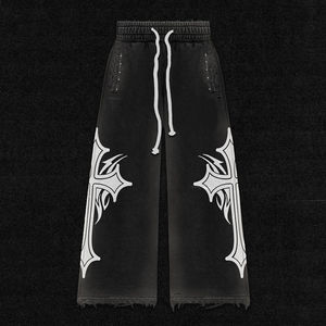 Ensemble de survêtement et de pantalon de survêtement pour homme, style streetwear, surdimensionné, imprimé sur toute la surface, avec strass, effet délavé - Product Image 5