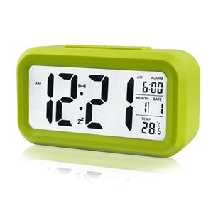 Réveil numérique en bambou avec calendrier et thermomètre pour bureau - Vert - Product Image 1