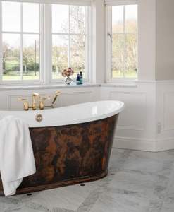 Bañera de cobre de estilo Vintage antiguo Interior de baño de metal de lujo hecho a mano con acabado elegante y diseño real - Product Image 2