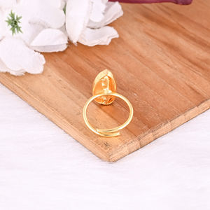 Anillo de Latón con Incrustaciones de Concha de Cauri, Chapado en Oro, Anillos Lisos para Mujer, Moda Minimalista, Regalo para Eventos Casuales y Fiestas, Precio al por Mayor - Product Image 6