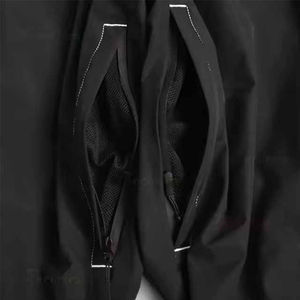 กางเกงสกีผู้ชายไซส์ใหญ่พิเศษ ลายพิมพ์ กันน้ำ ระบายอากาศ ตะเข็บปิดสนิท ทรงหลวม พร้อมบริการพิมพ์ลายแบบซับลิเมชั่นตามสั่ง - Product Image 3