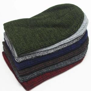 High Quality 100% Winter Beanie Cap Custom Logo Embroidery Best Price Wholesale Yaw Quelling for <b>Men</b> - Product Image 2