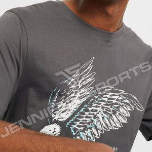 Camiseta de Verano 2026 al por Mayor, Personalizada con Logotipo, Moderna, de Manga Corta, 100% Algodón, de Alta Calidad, Corte Regular, Hombros Caídos, Estilo Vintage - Product Image 4