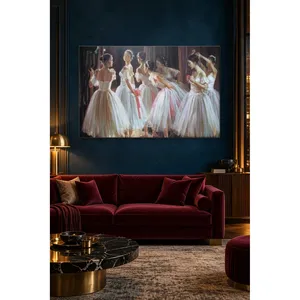 Impression sur toile « Les ballerines Fida se préparent en coulisses » - Product Image 1