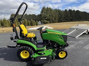 Tractores usados y nuevos 2022 Johnn Deere 1025R Compare menos de 40 HP en venta - Product Image 3