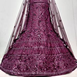 Moderno Lehenga Choli Festivo con Lentejuelas y Dupatta con Borde Completo, Estilo Flair de 3m, Largo hasta el Suelo, para Fiestas de Verano/Invierno - Product Image 5