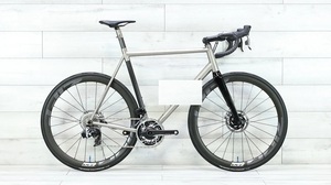 VENTE AUX ENCHÈRES N°22 Auroraaa Red AX-S Carbonnn Titaniumm Vélo de Route - 2022, 58cm - Product Image 1