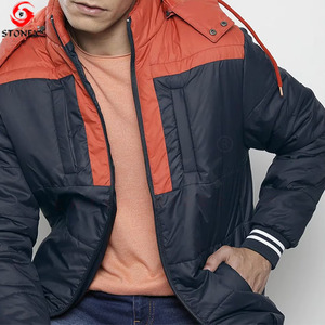 Haute qualité hommes couleur unie léger à capuche doudoune couleur personnalisée hommes couleur unie matelassé doudoune chaude vers le bas - Product Image 6