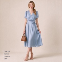 Robe en Lyocell Bleue à Col en V pour Femme, Nouveau Style, Coupe Ajustée et Fluide avec Ceinture à Nouer, Vente en Gros Usine, Marque Privée Disponible