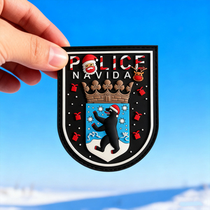 Parche de goma de PVC 3D de oso de Berlín de Navidad Alemania Edición de vacaciones insignia de PVC suave personalizada con respaldo de gancho y bucle - Product Image 6