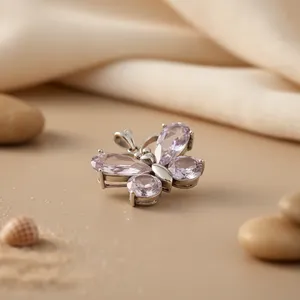 Pendentif religieux en forme de fleur pour femme, en argent 925 plaqué rhodium, avec breloque en strass de cristal, bijou romantique pour un usage quotidien - Product Image 3