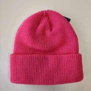 Bonnet d'hiver unisexe avec logo personnalisé Vente en gros Acrylique Pêcheur Chaud et uni Bonnet tricoté en plusieurs couleurs - Product Image 5