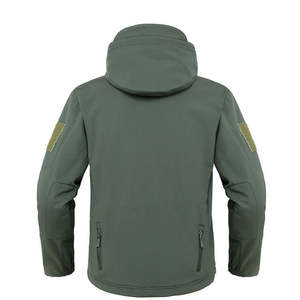 Abrigo de invierno para hombre al por mayor, chubasquero de manga larga con capucha y cuello levantado, diseño de secado rápido a prueba de agua - Product Image 6