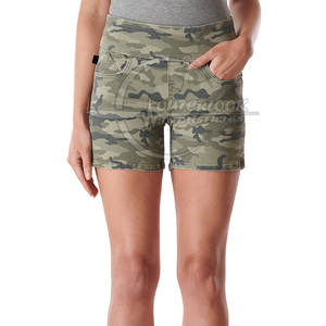 Pantalones cortos Vaqueros de mujer de bajo precio Pantalones cortos vaqueros de mujer de la mejor calidad Pantalones cortos Vaqueros de mujer de color personalizado Venta en línea - Product Image 1