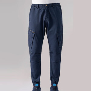 Jogging cargo pour homme, style streetwear, tissu confortable et respirant, multi-poches, coupe tendance pour un usage quotidien - Product Image 1