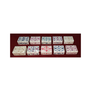 Joyero de Diseño Floral de Mármol con Incrustaciones de Madreperla, Color Mixto con Caja, Hermoso Regalo para Ramadán 2023 - Product Image 1