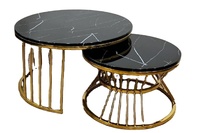 Ensemble de tables basses gigognes européennes modernes, deux compartiments, structure métallique de haute qualité (acier inoxydable, marbre), mobilier de maison doré