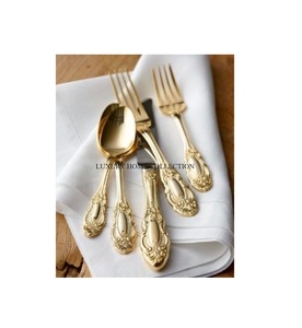 Ensemble de couverts en métal de qualité supérieure pour restaurants luxueux avec design classique et matériau en acier inoxydable de haute qualité - Product Image 1